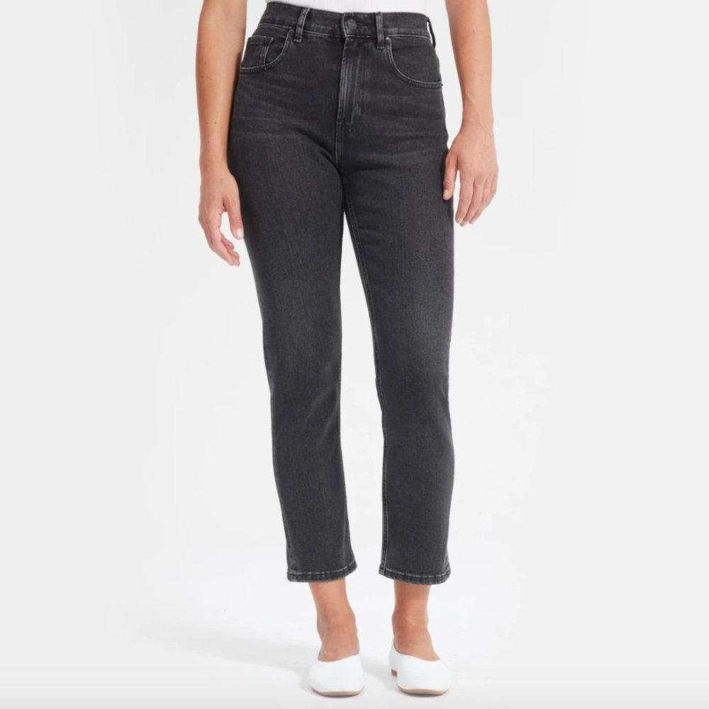 Everlane Original Cheeky Jean in Black, Ankle